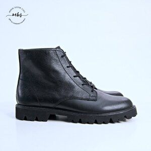 NWOT J. Crew Gwen Lug Sole Lace Up Polished Leather Ankle Boots Black Women 9.5